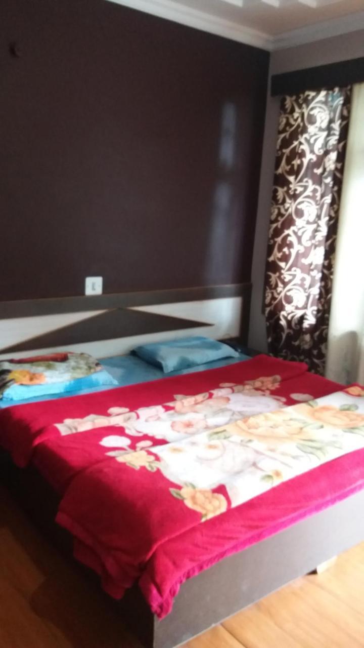 Dharamkot Inn Dharamshala Esterno foto