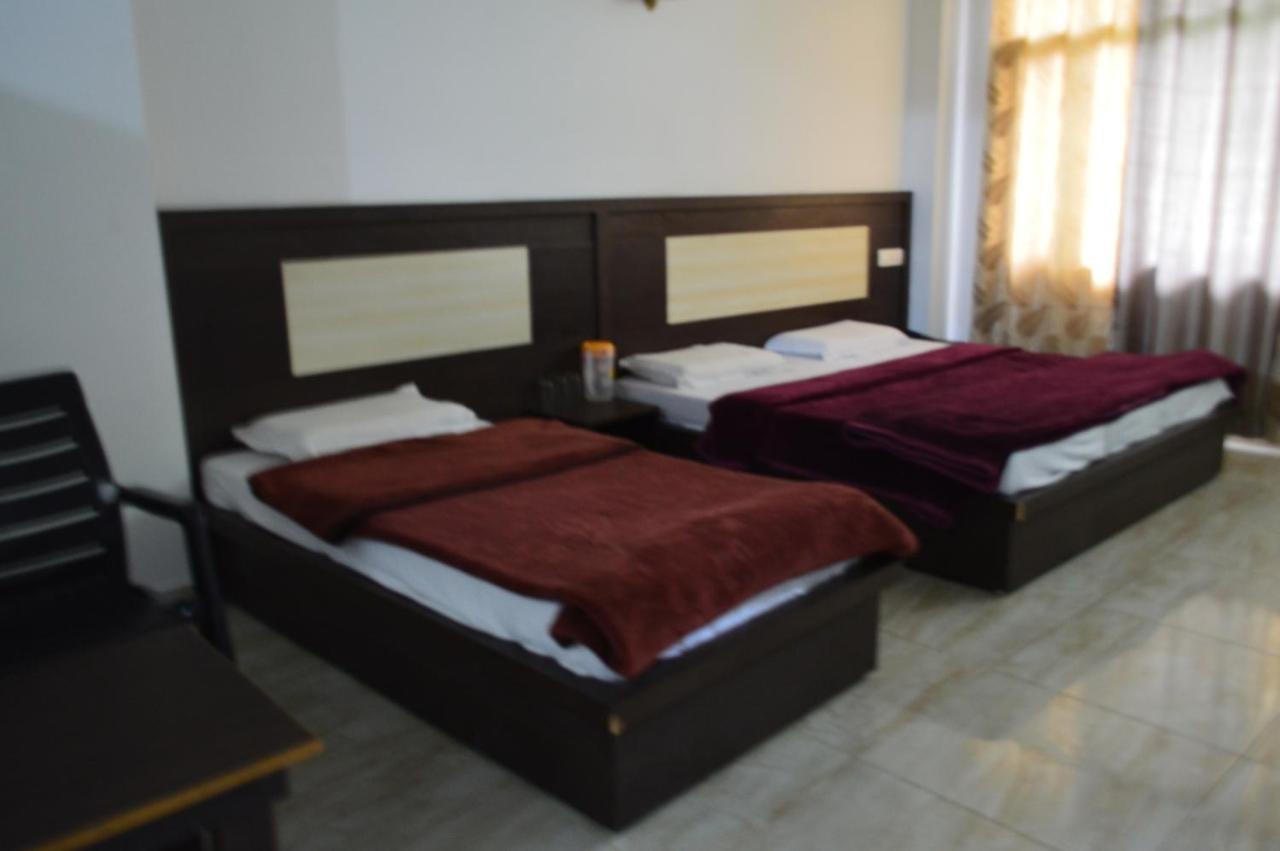 Dharamkot Inn Dharamshala Esterno foto